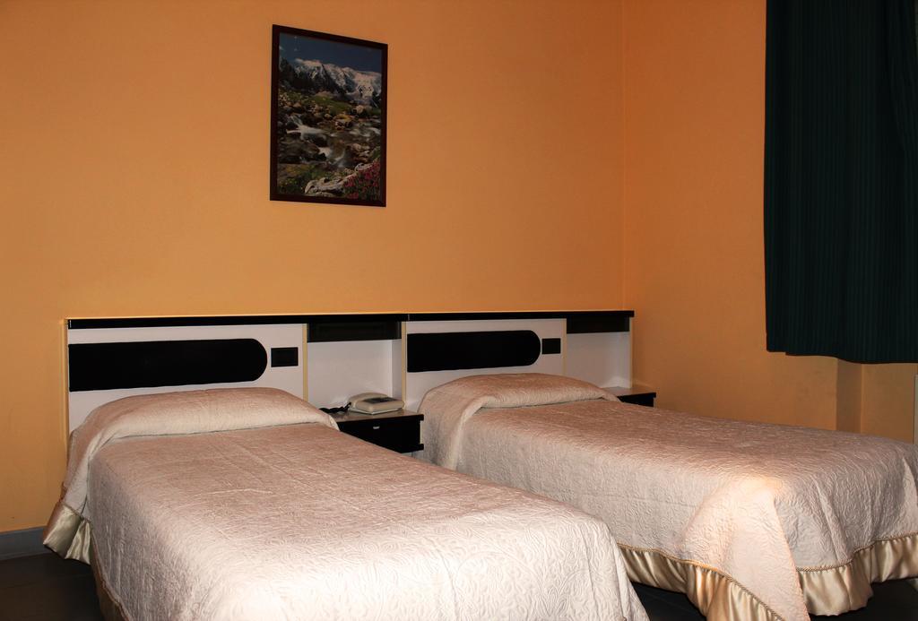 Hotel Falisco Fabrica di Roma Zimmer foto