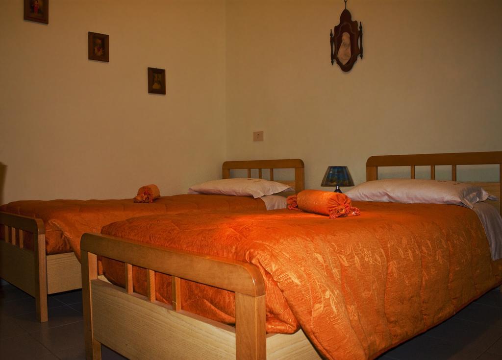 Hotel Falisco Fabrica di Roma Zimmer foto