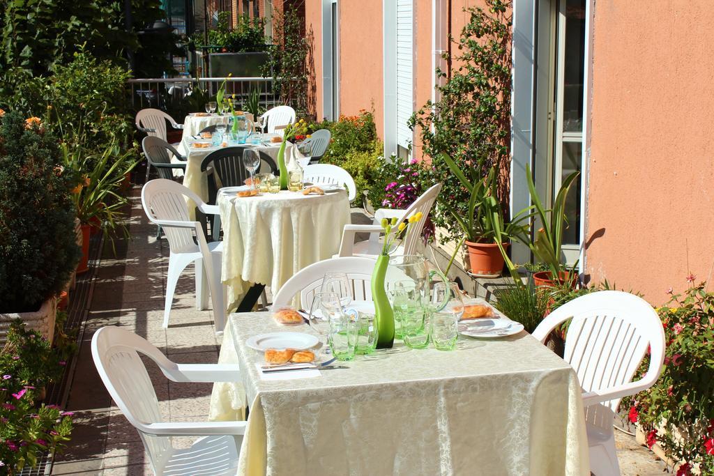 Hotel Falisco Fabrica di Roma Exterior foto
